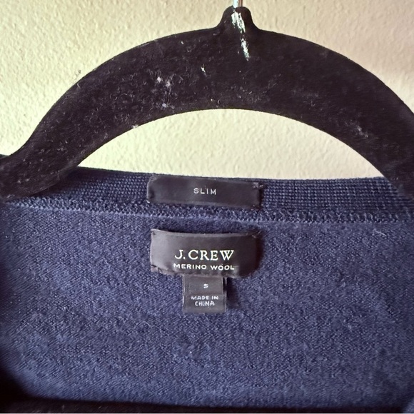 J. Crew merino wool Navy Women's Cardigan Sweater - Picture 2 of 3